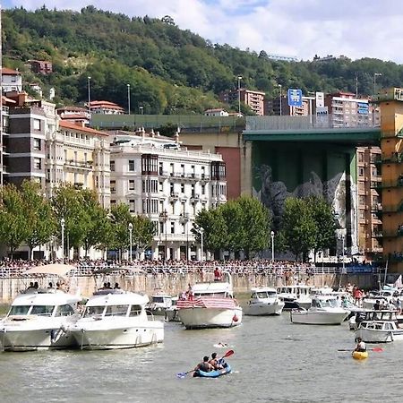 Appartamento Vt En La Ribera De Bilbao Esterno foto