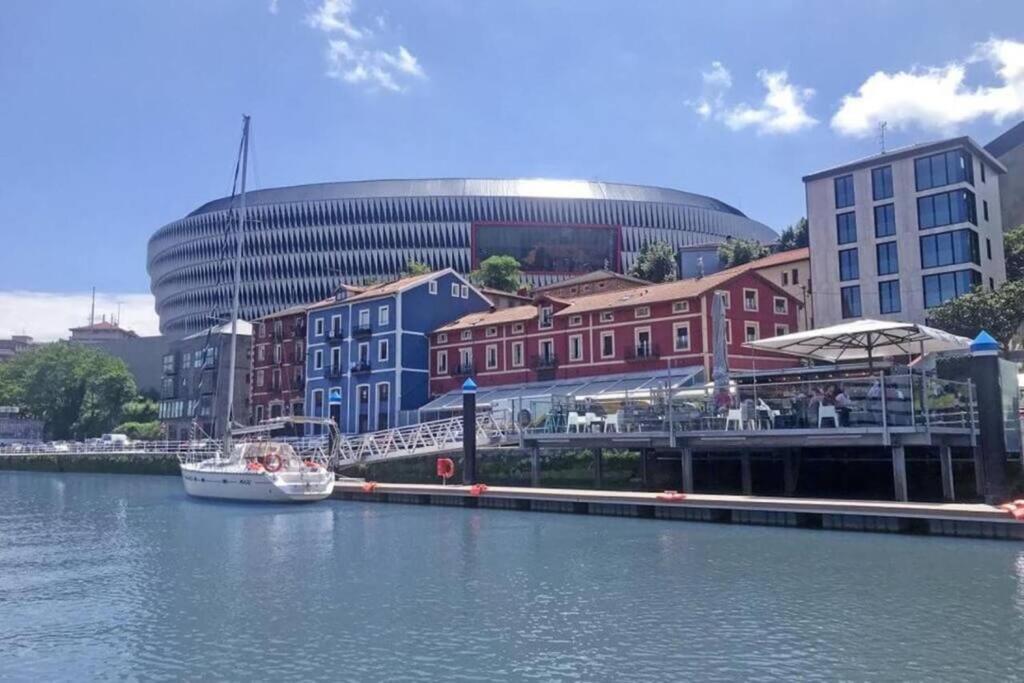 Appartamento Vt En La Ribera De Bilbao Esterno foto