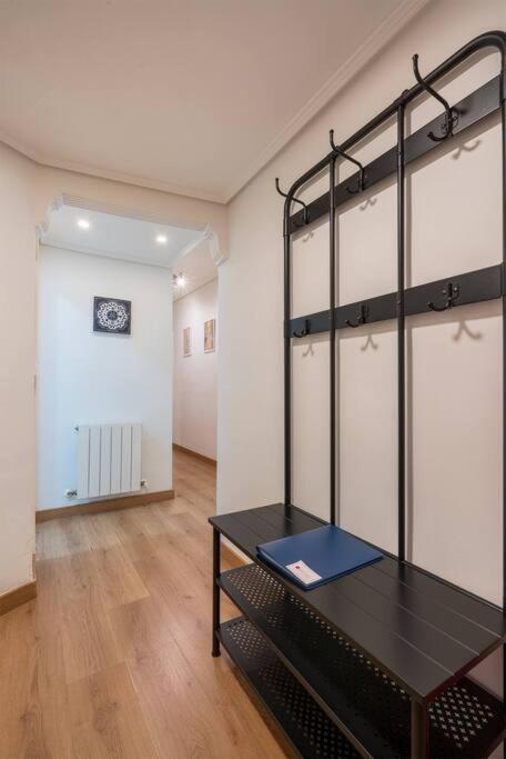 Appartamento Vt En La Ribera De Bilbao Esterno foto